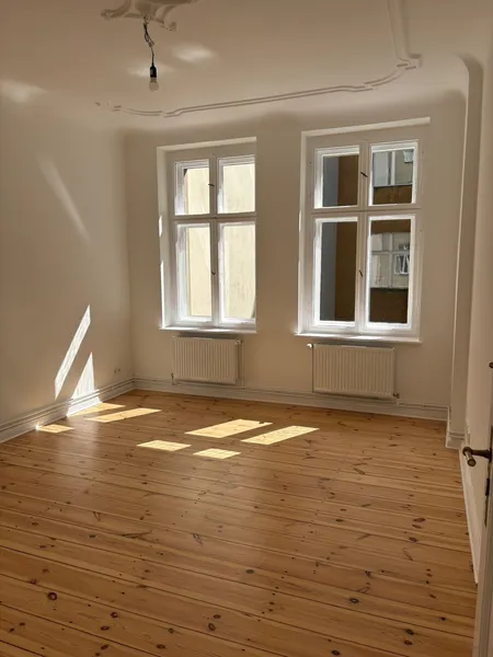 Komplettsaniert 2,5-Zimmer-Altbauwohnung — photo 1